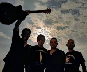 Mullets_Lake_Okoboji_Live_Music_By_The_Lake_Arnolds_Park_IA